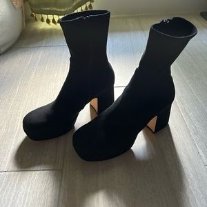Silent D Otto Black Booties